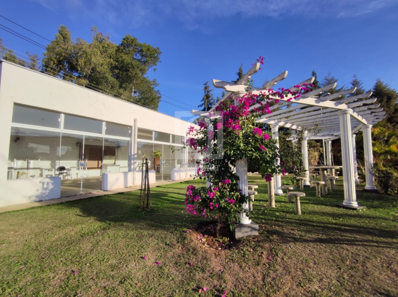 Casa de Condomínio à venda com 3 quartos, 259m² - Foto 26