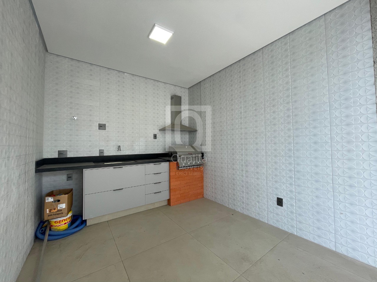 Casa de Condomínio à venda e aluguel com 3 quartos, 268m² - Foto 24