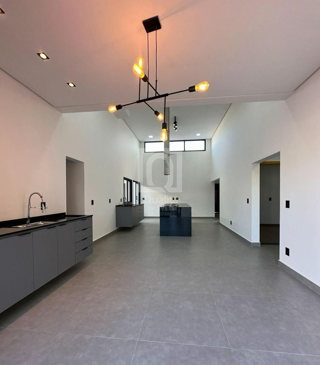 Casa de Condomínio à venda com 3 quartos, 300m² - Foto 4