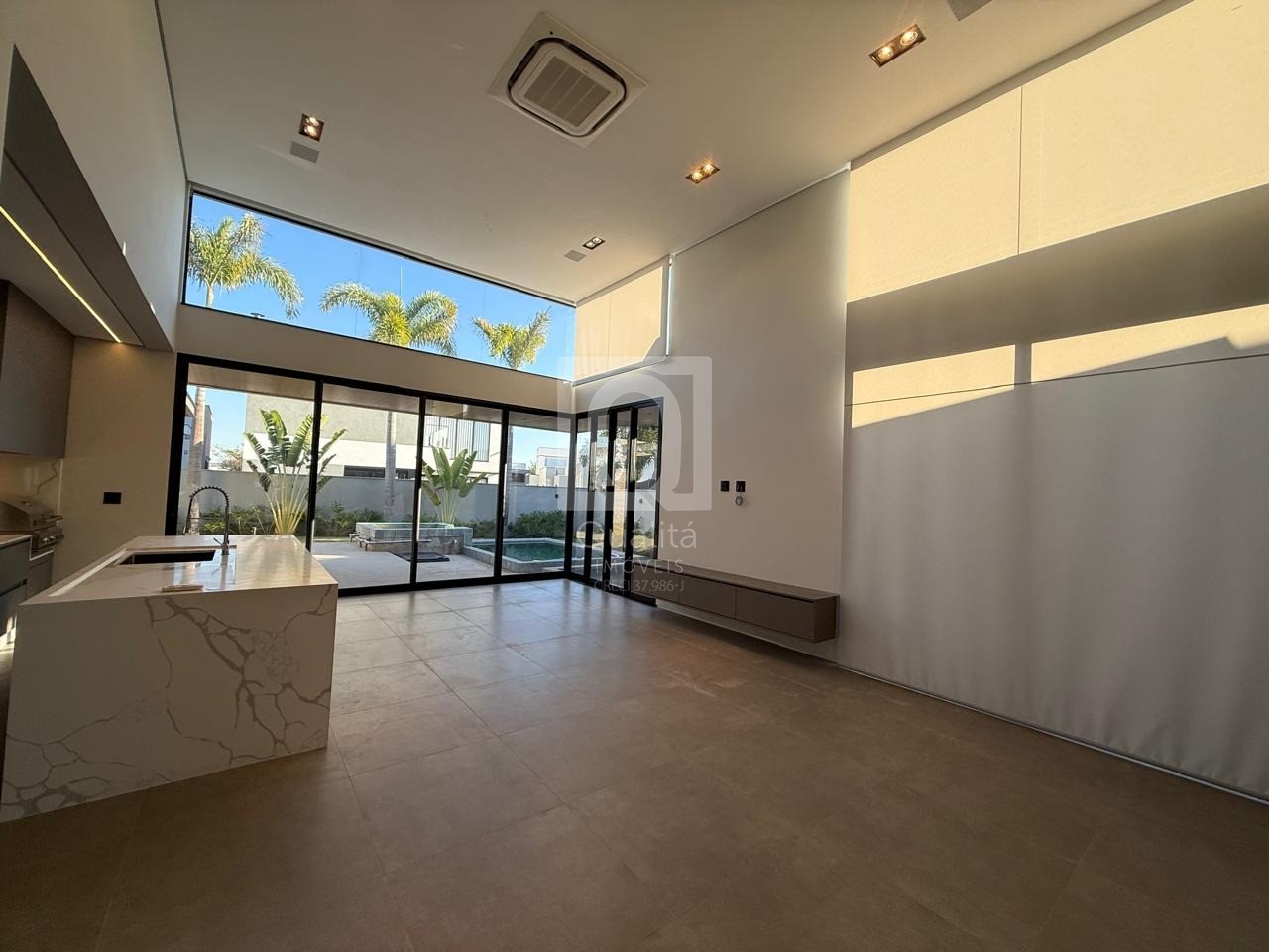 Casa de Condomínio à venda com 3 quartos, 519m² - Foto 2