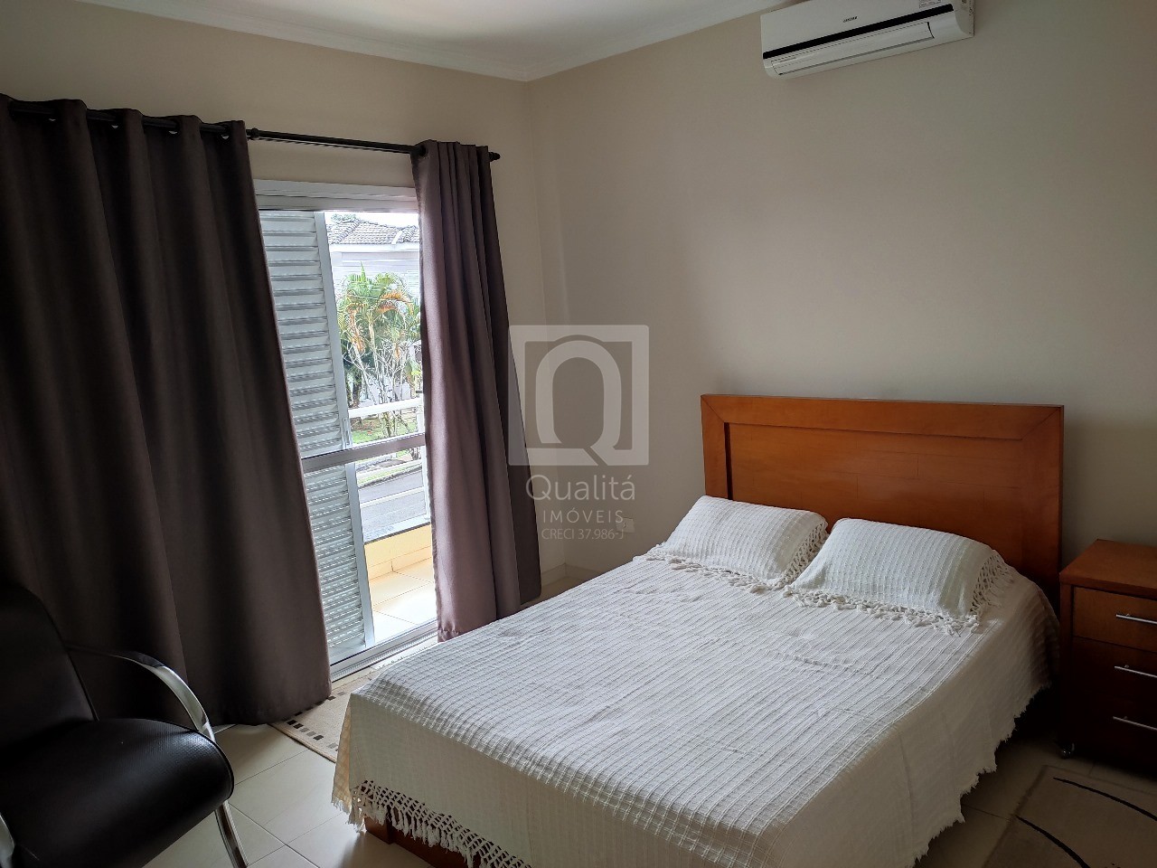 Casa de Condomínio à venda com 3 quartos, 250m² - Foto 19