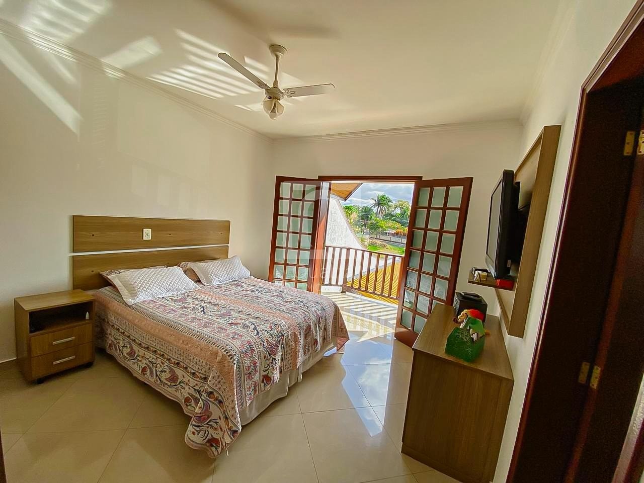 Sobrado à venda com 3 quartos, 400m² - Foto 19