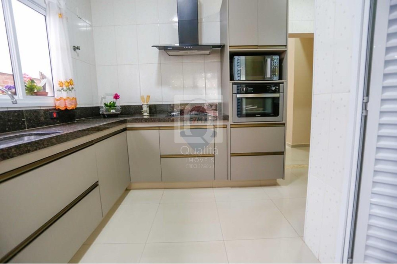 Casa de Condomínio à venda com 3 quartos, 360m² - Foto 7