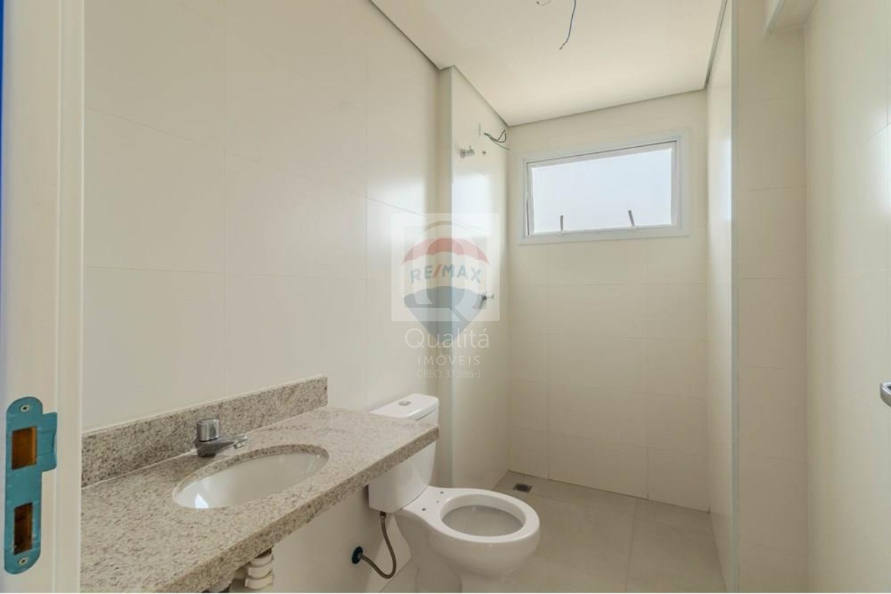 Apartamento à venda com 2 quartos, 77m² - Foto 15