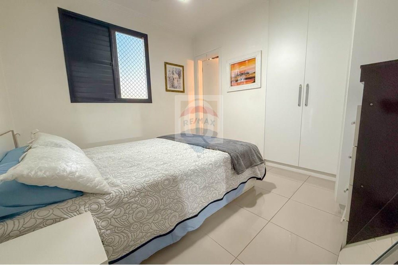 Apartamento à venda com 3 quartos, 189m² - Foto 12