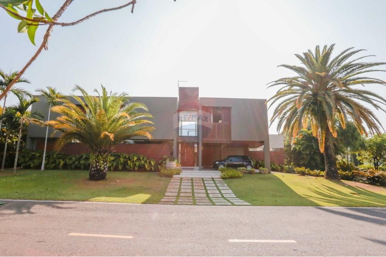 Casa de Condomínio à venda com 4 quartos, 709m² - Foto 1
