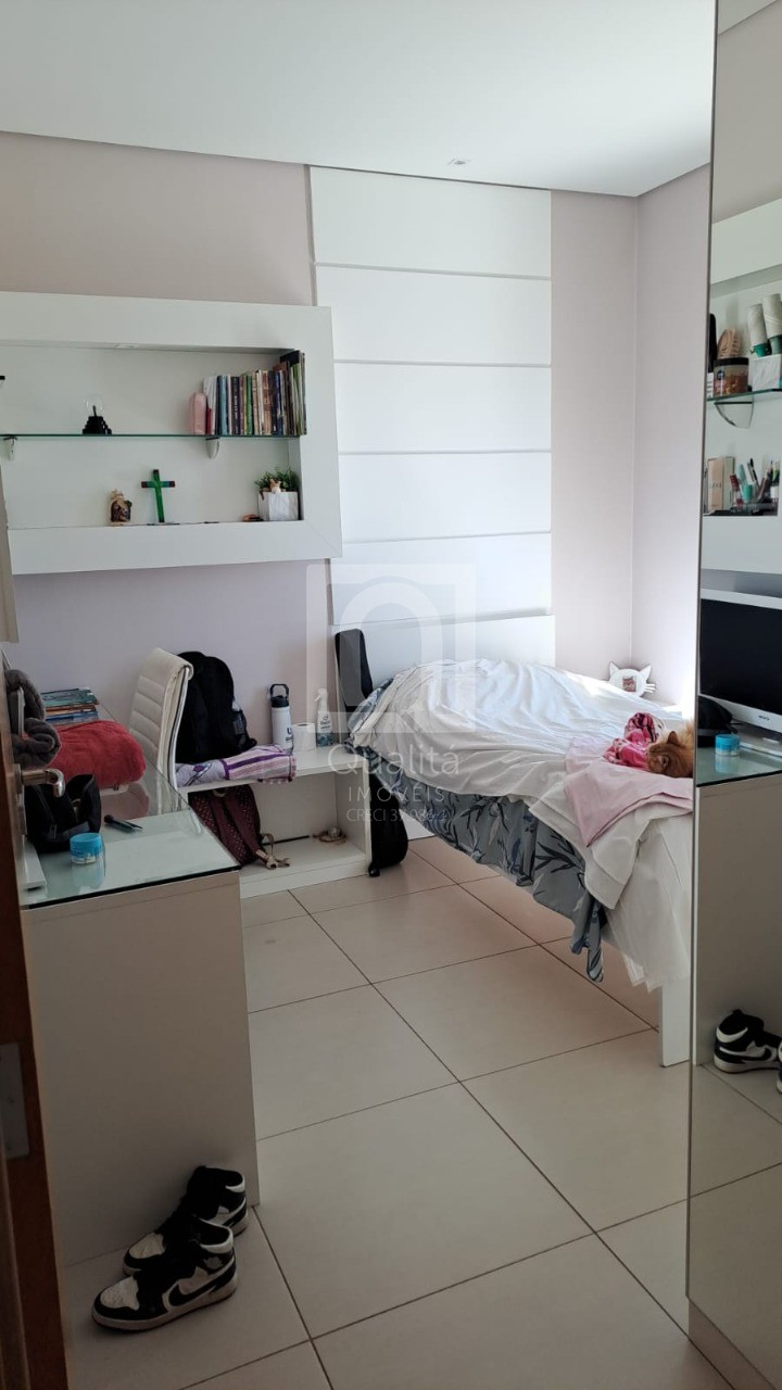 Casa de Condomínio à venda com 4 quartos, 250m² - Foto 11