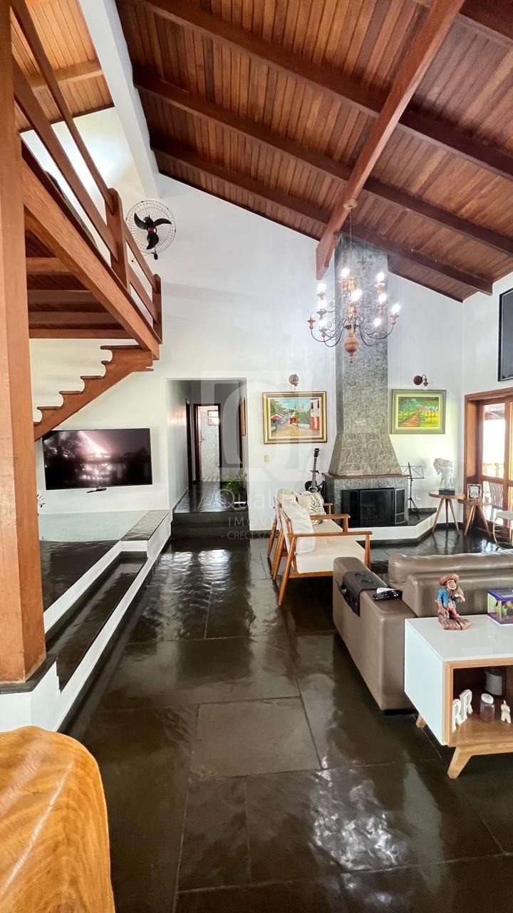 Chácara, 3 quartos, 1050 m² - Foto 2