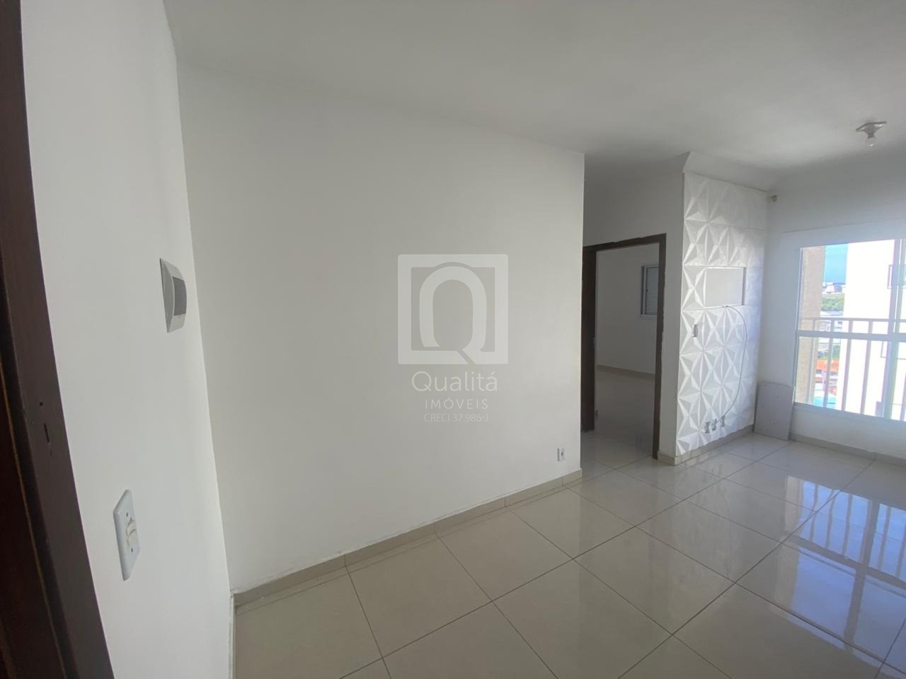 Apartamento à venda com 2 quartos, 50m² - Foto 1