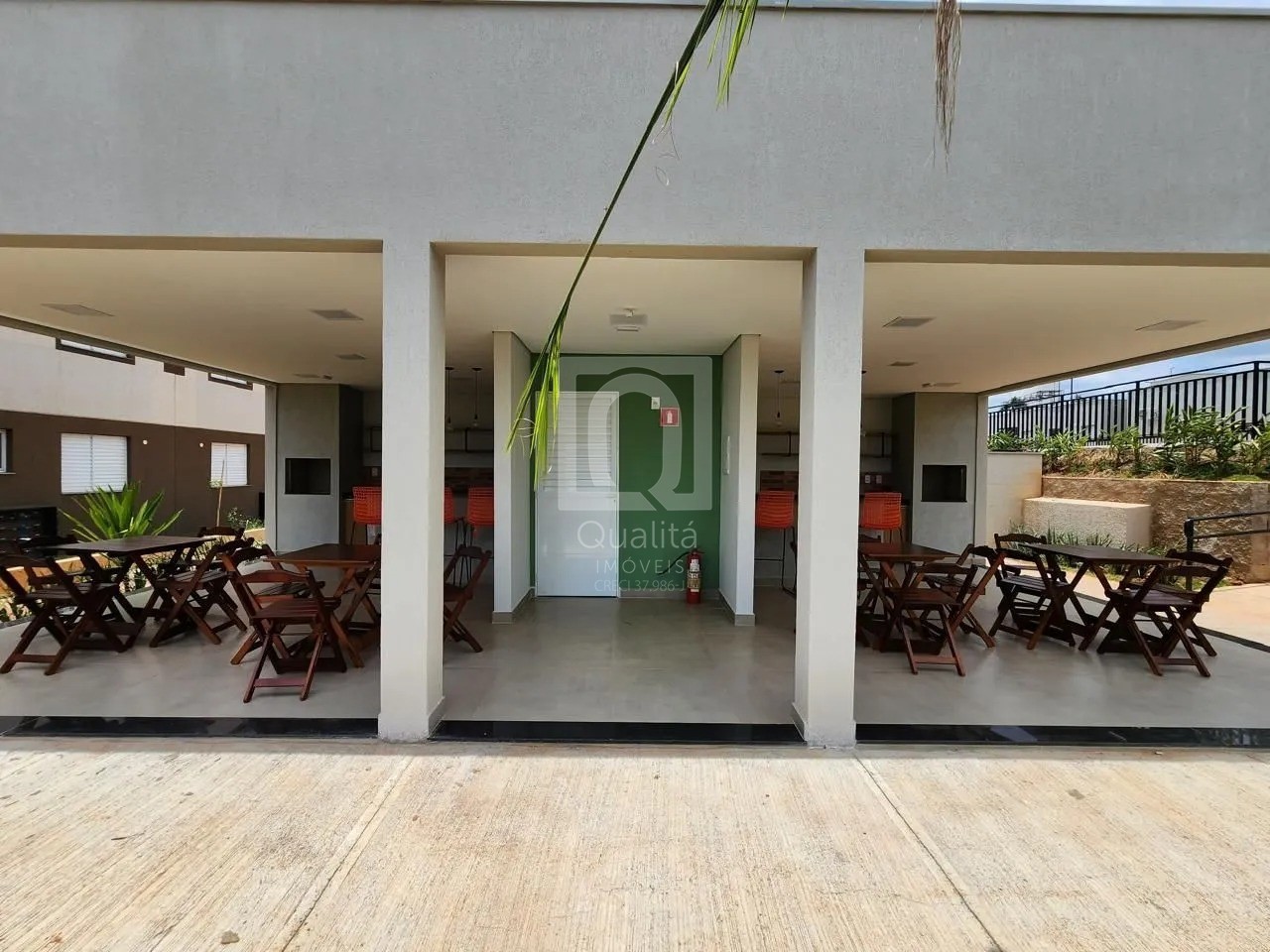 Apartamento à venda com 2 quartos, 44m² - Foto 9