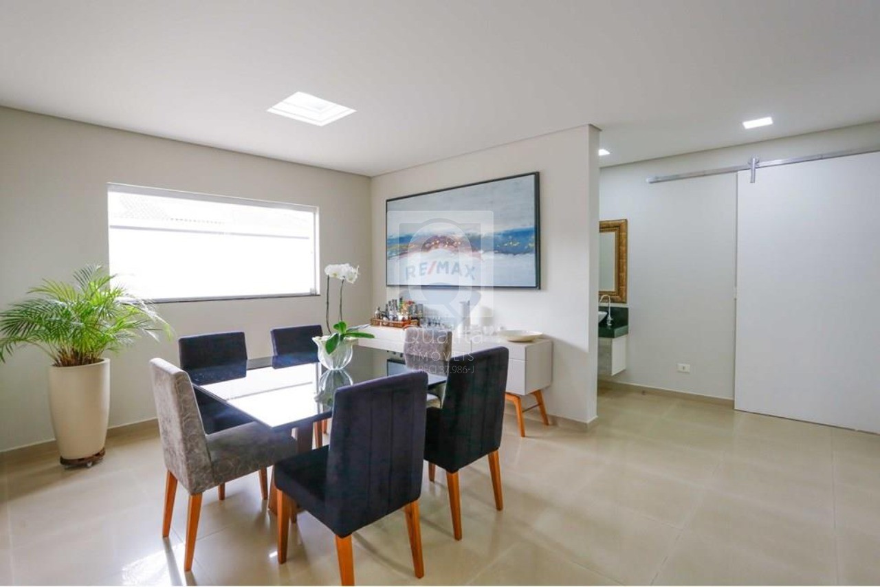 Casa de Condomínio à venda com 4 quartos, 250m² - Foto 6