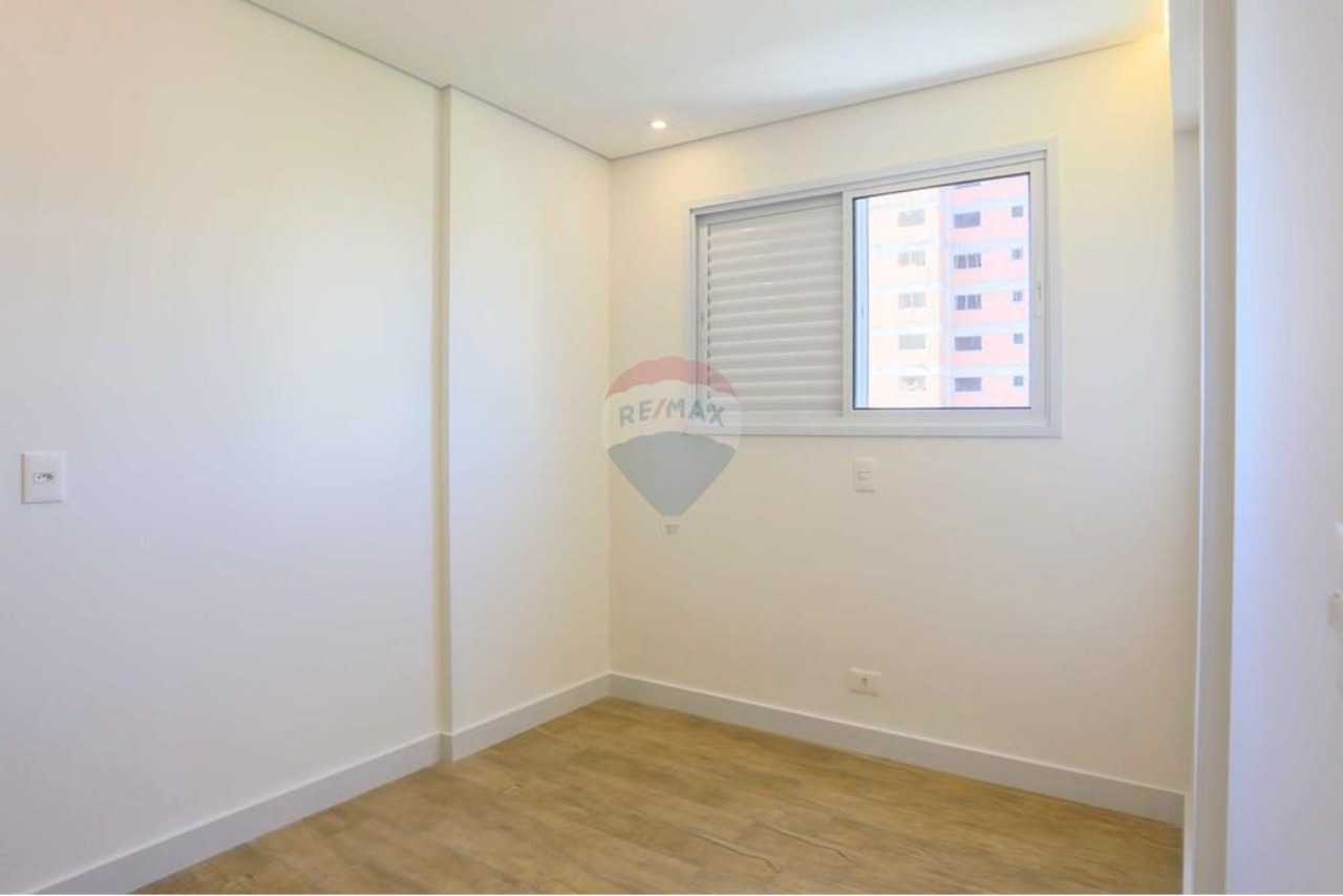 Apartamento à venda com 2 quartos, 64m² - Foto 11