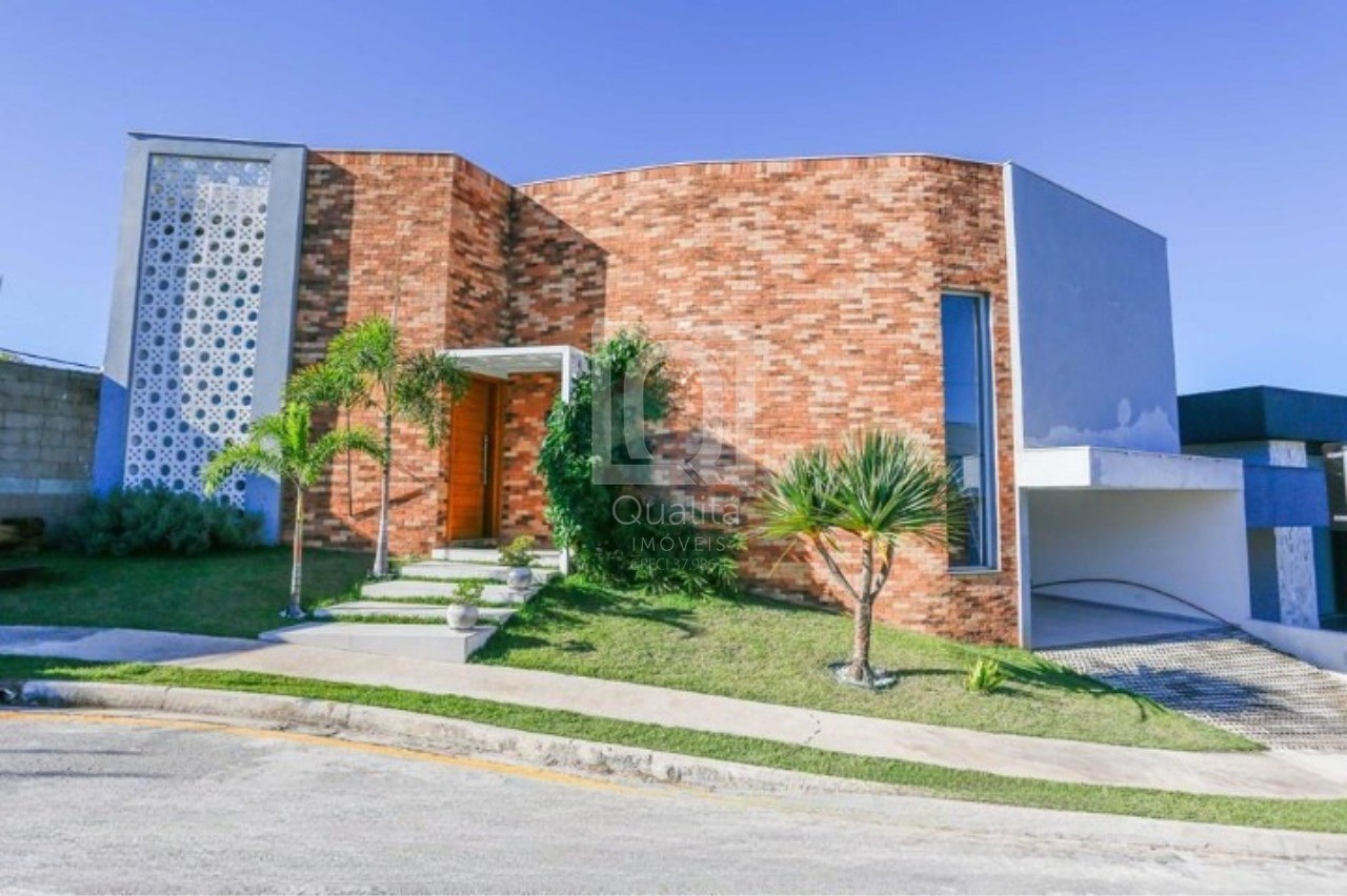 Casa de Condomínio à venda com 3 quartos, 260m² - Foto 1