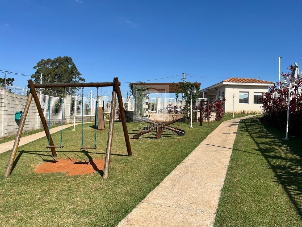 Casa de Condomínio à venda com 2 quartos, 126m² - Foto 39