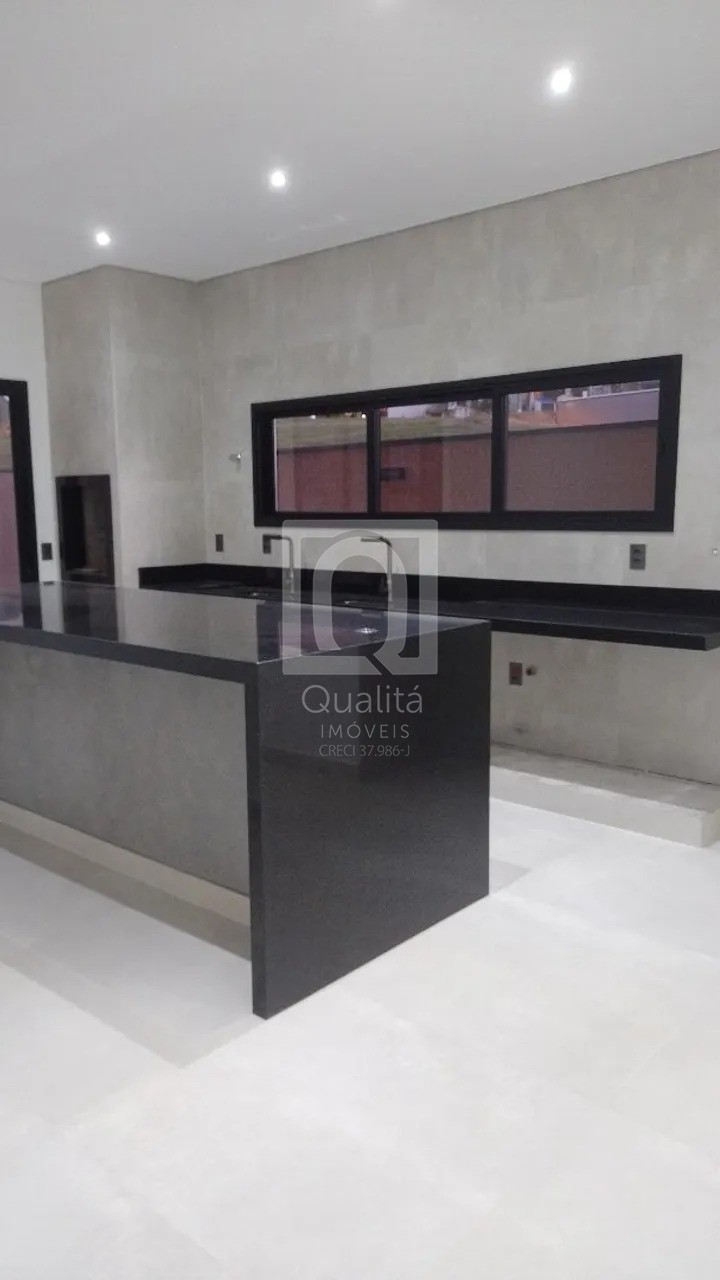 Casa de Condomínio à venda com 4 quartos, 395m² - Foto 4