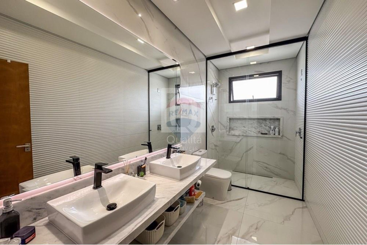 Casa de Condomínio à venda com 3 quartos, 450m² - Foto 15
