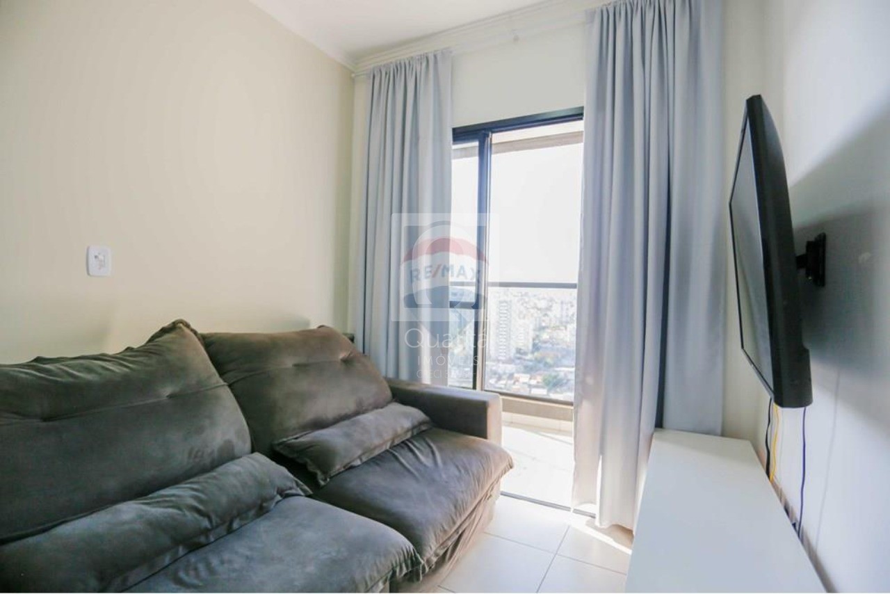 Apartamento à venda com 2 quartos, 55m² - Foto 11