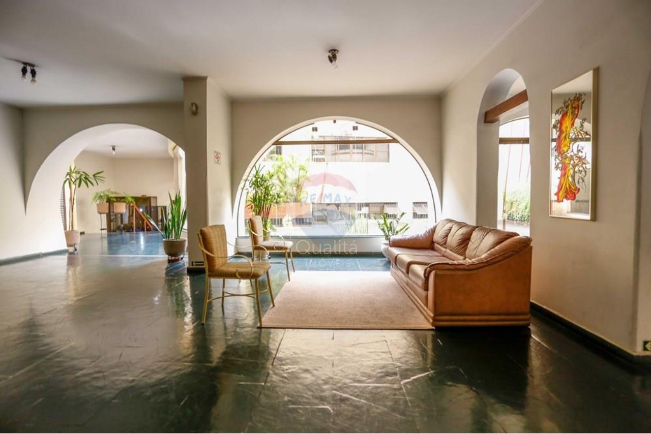 Apartamento à venda com 3 quartos, 202m² - Foto 35