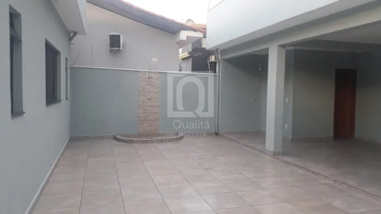 Casa à venda com 2 quartos, 300m² - Foto 14