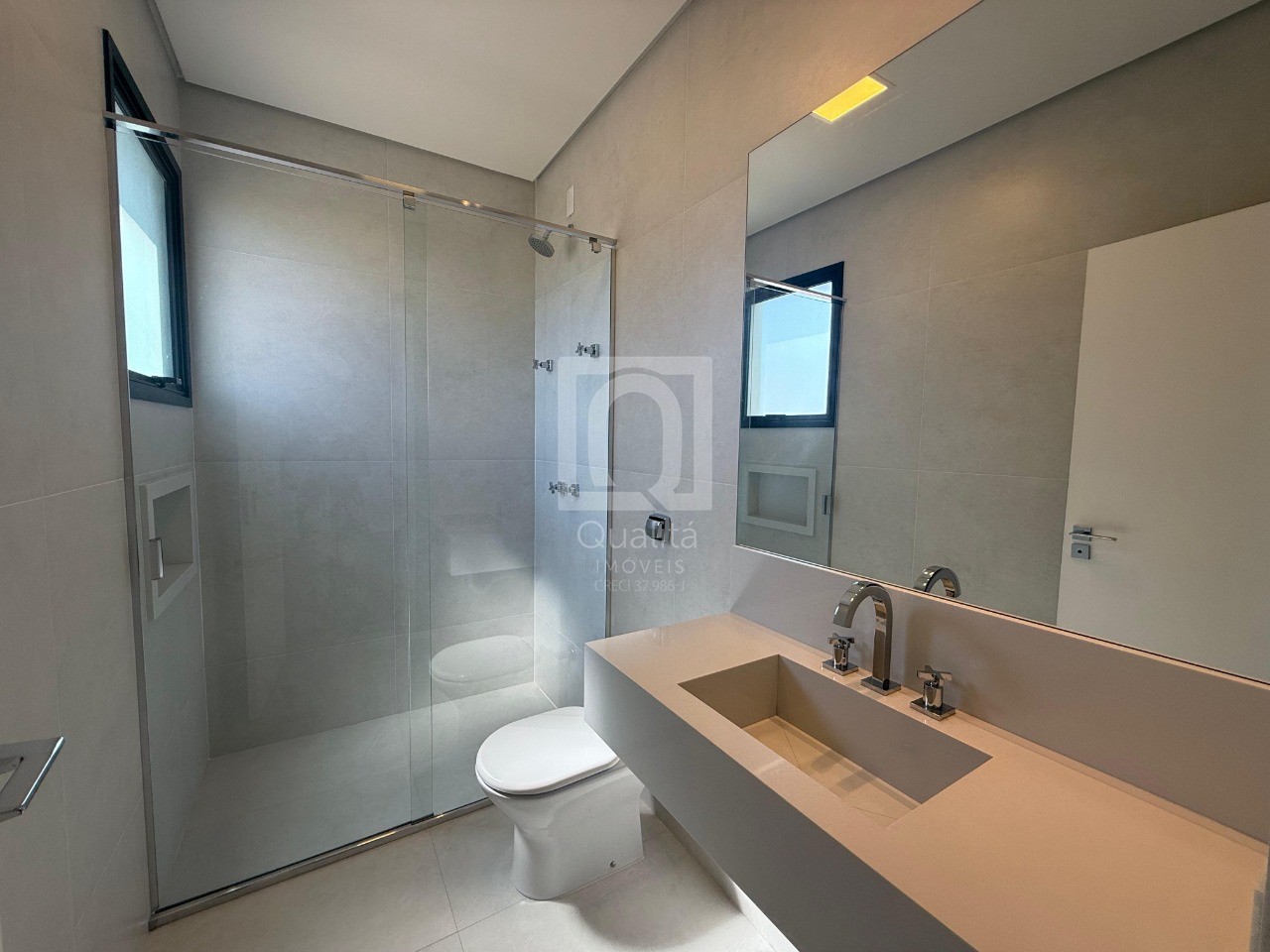 Casa de Condomínio à venda com 4 quartos, 370m² - Foto 19
