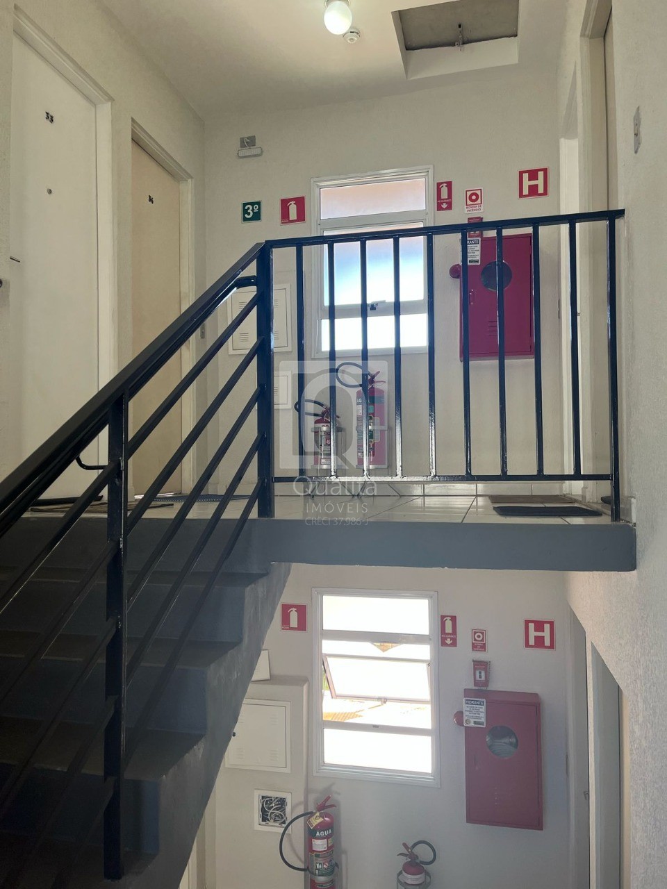 Apartamento à venda com 2 quartos, 49m² - Foto 14