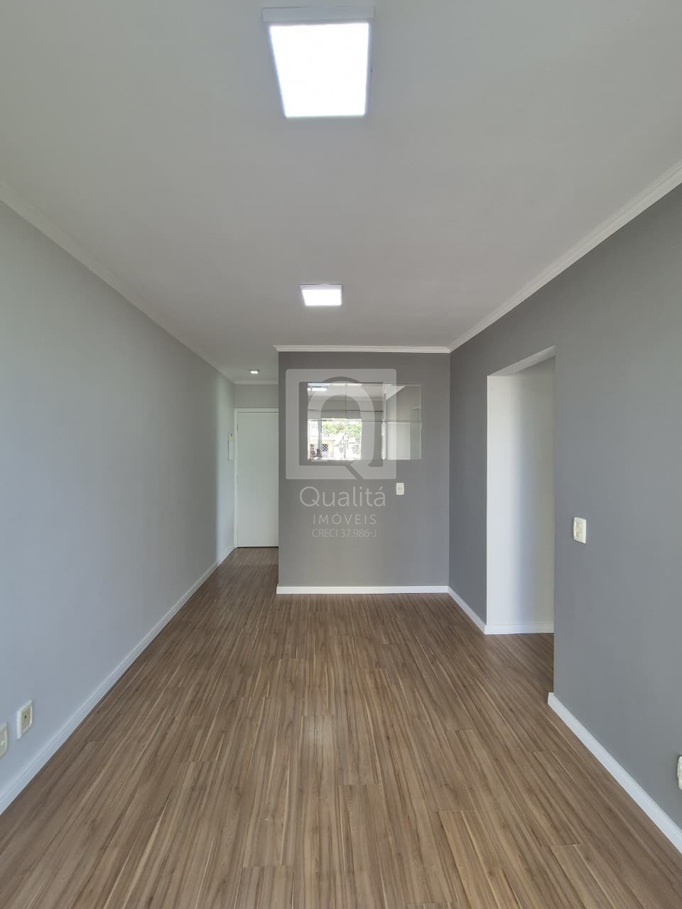 Apartamento à venda com 2 quartos, 52m² - Foto 3