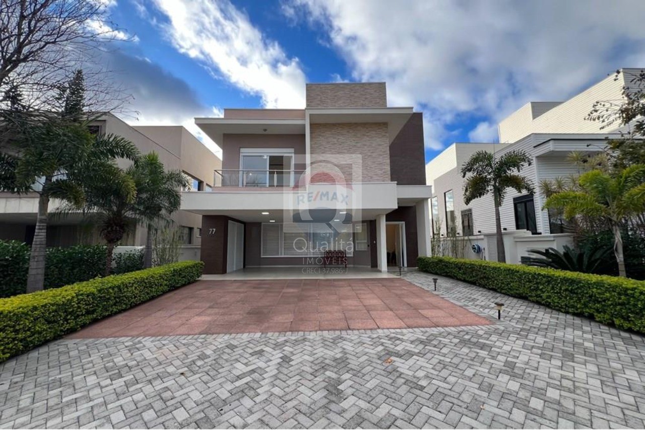 Casa de Condomínio à venda com 4 quartos, 425m² - Foto 2