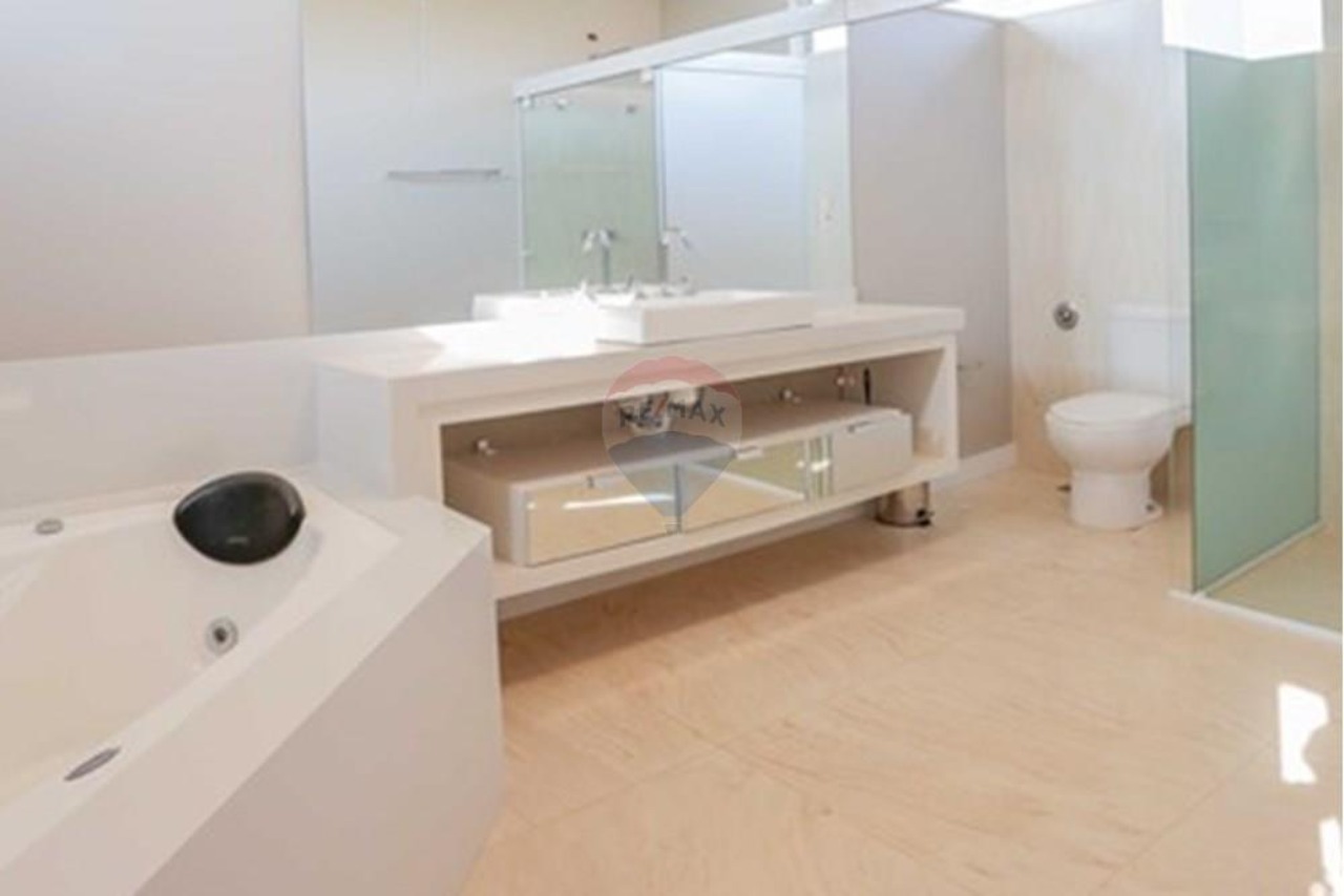 Casa de Condomínio à venda com 4 quartos, 1025m² - Foto 8