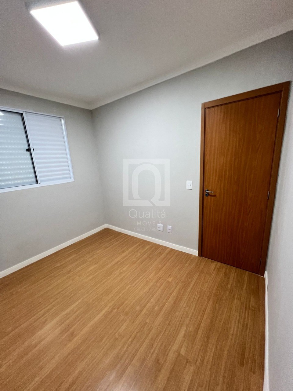 Apartamento à venda com 2 quartos, 42m² - Foto 8