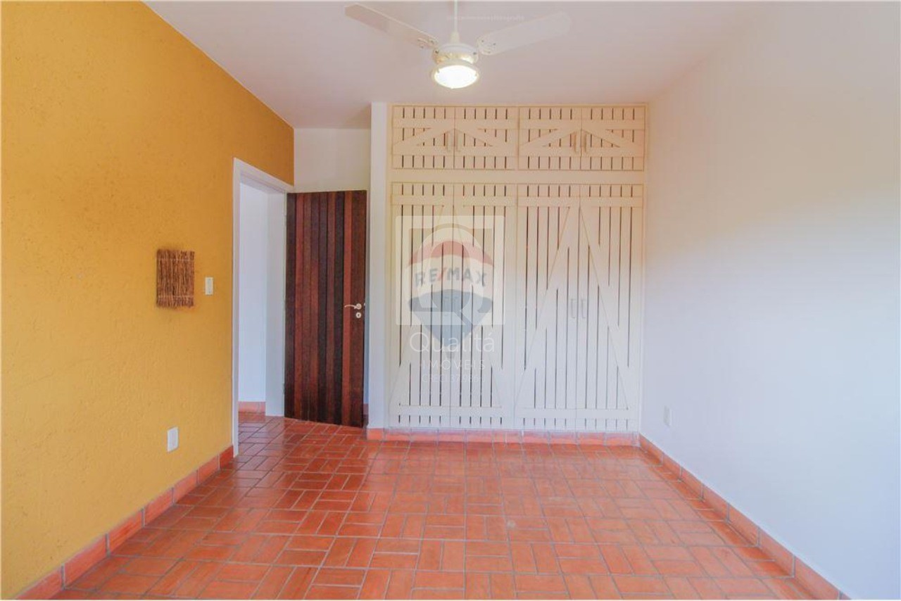 Casa de Condomínio à venda com 5 quartos, 265m² - Foto 33
