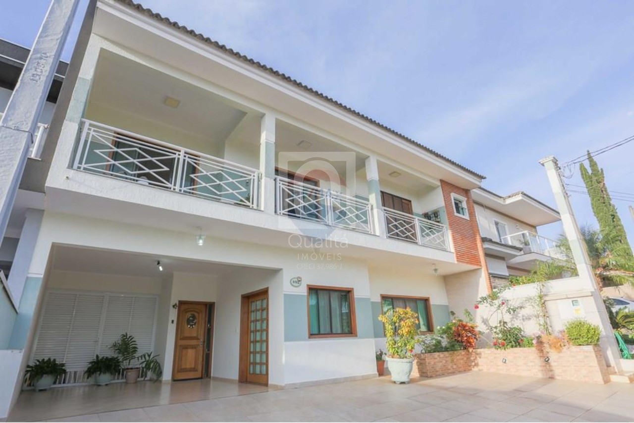 Casa de Condomínio à venda com 5 quartos, 360m² - Foto 3