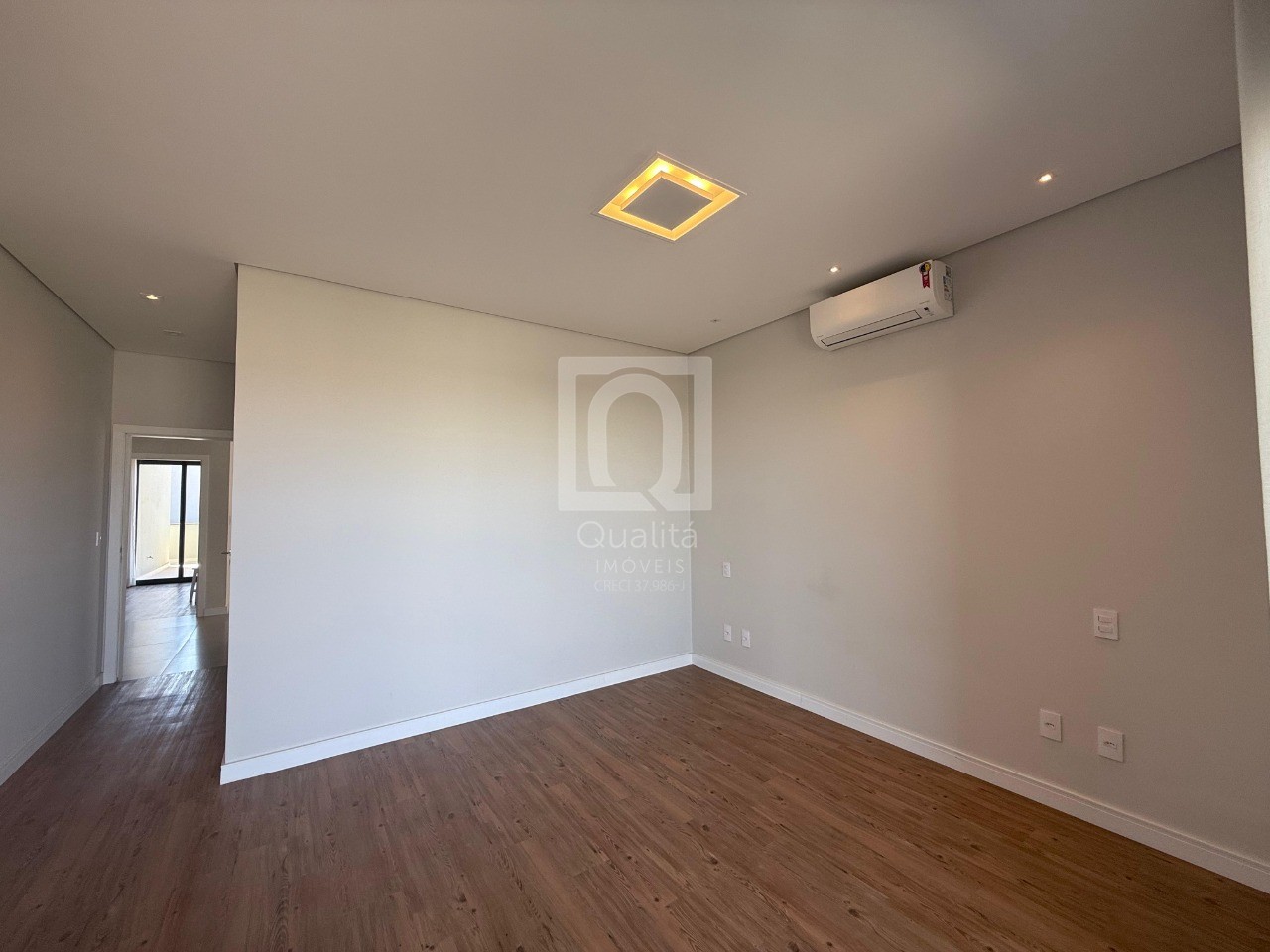 Casa de Condomínio à venda com 4 quartos, 370m² - Foto 13