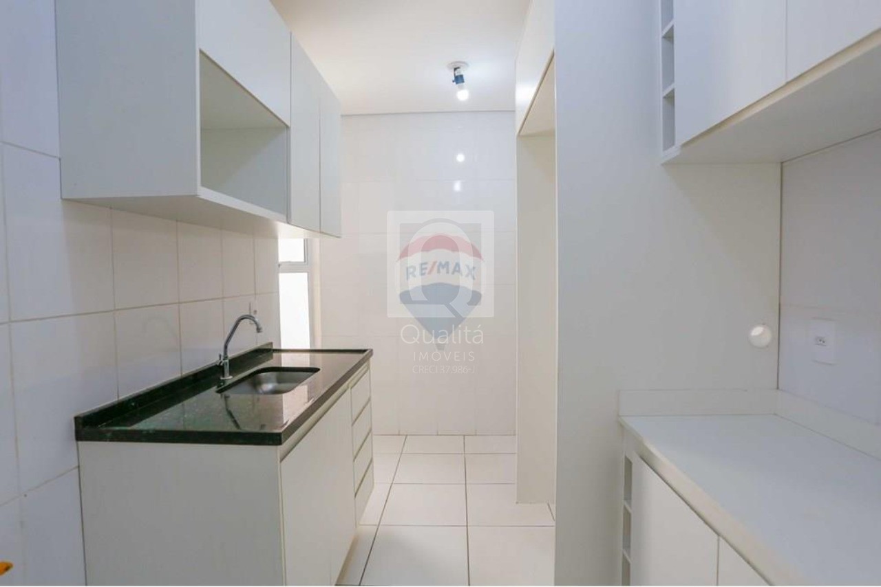 Apartamento à venda com 2 quartos, 60m² - Foto 7