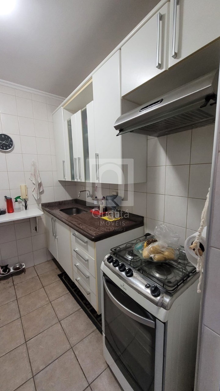 Apartamento à venda com 2 quartos, 68m² - Foto 7