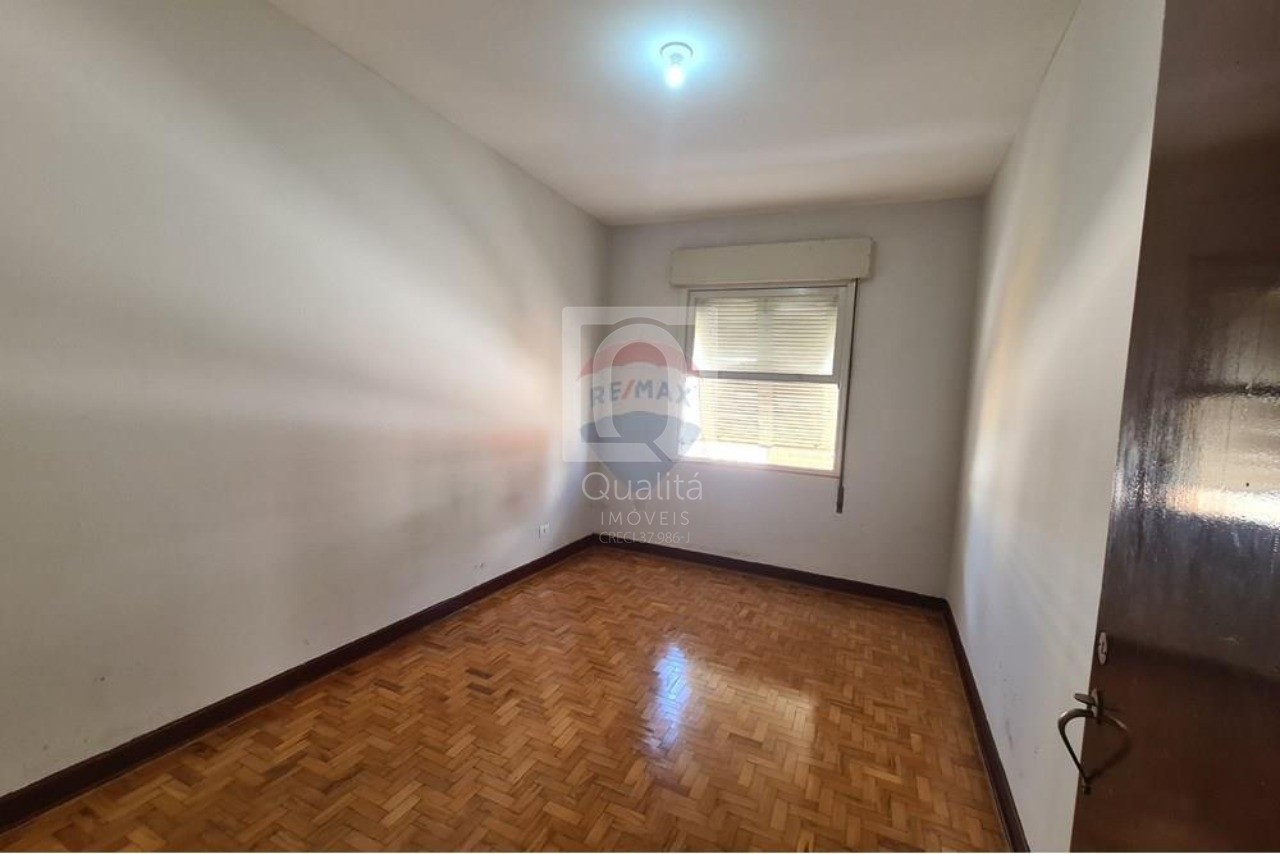 Apartamento à venda com 3 quartos, 119m² - Foto 2