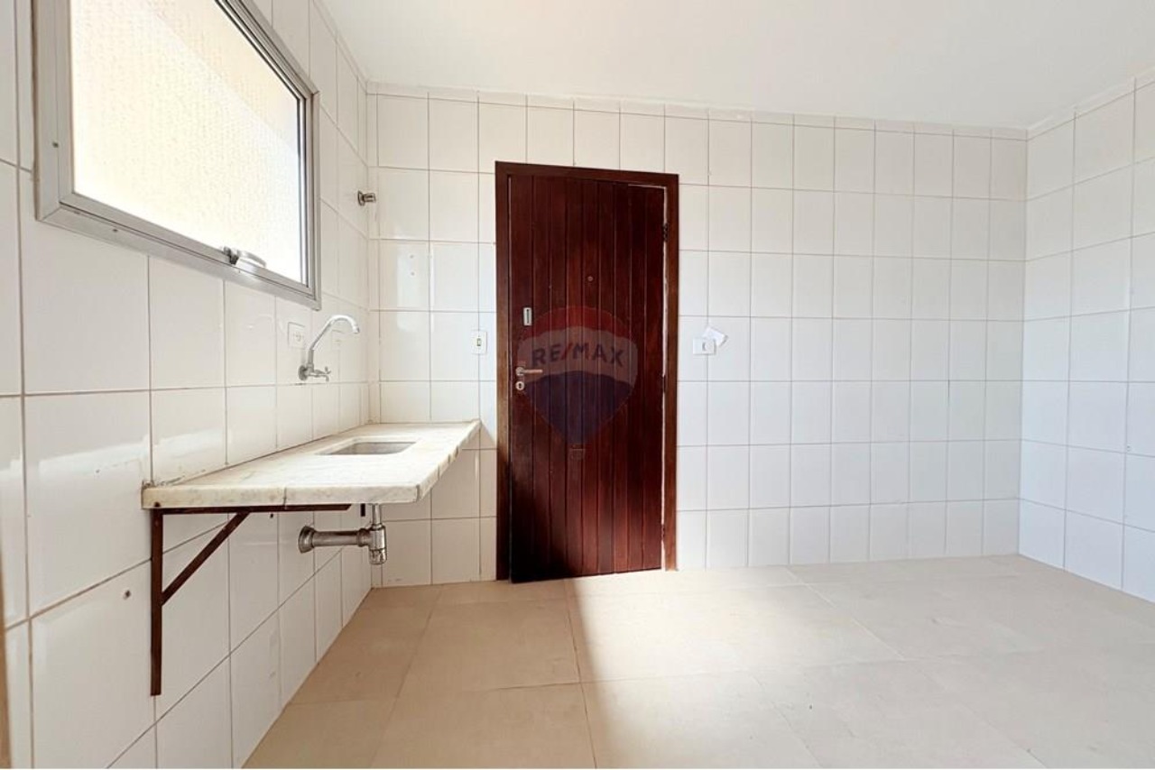 Apartamento à venda com 3 quartos, 87m² - Foto 7