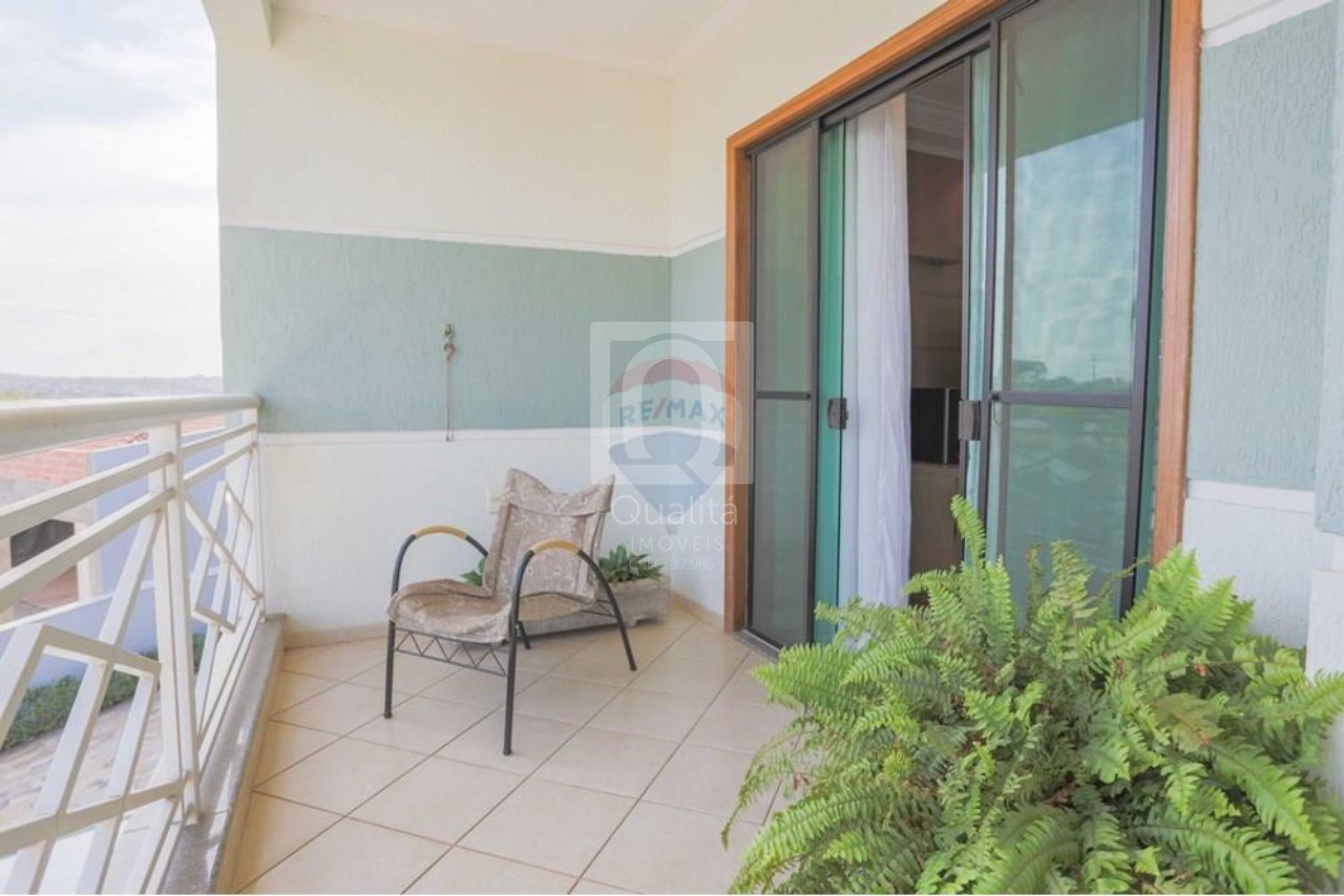 Casa de Condomínio à venda com 5 quartos, 360m² - Foto 9