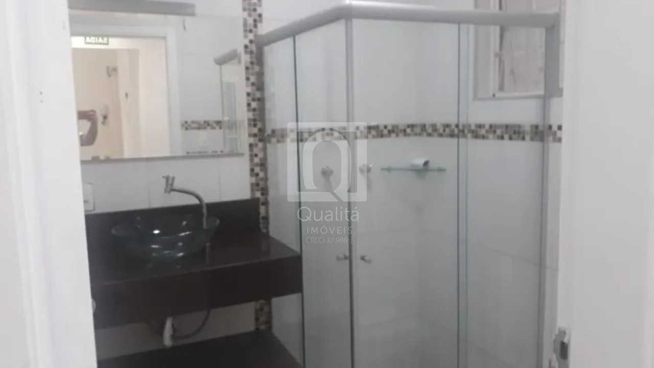 Casa à venda com 2 quartos, 300m² - Foto 9