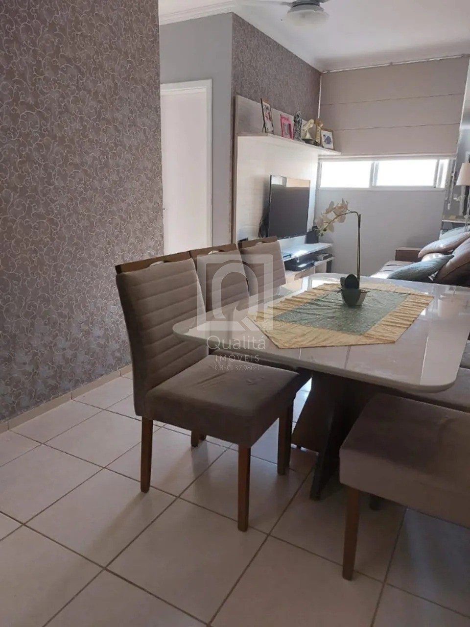 Apartamento à venda com 2 quartos, 52m² - Foto 2