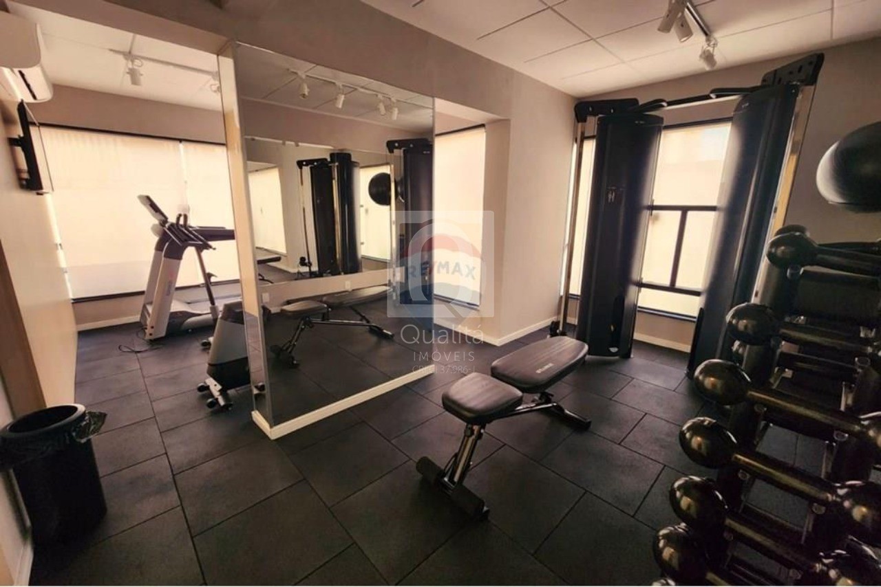 Apartamento à venda com 3 quartos, 189m² - Foto 23