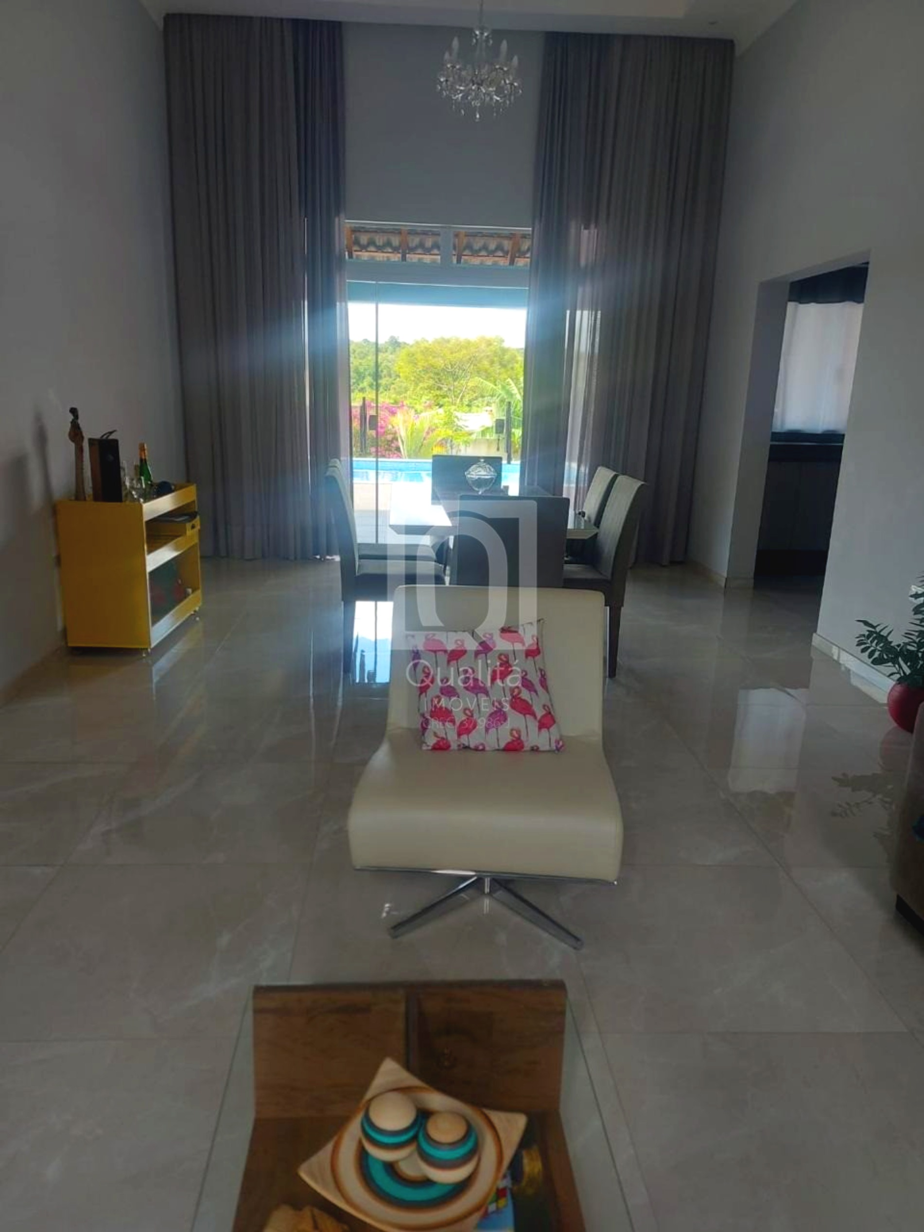 Chácara à venda com 3 quartos, 1000m² - Foto 2