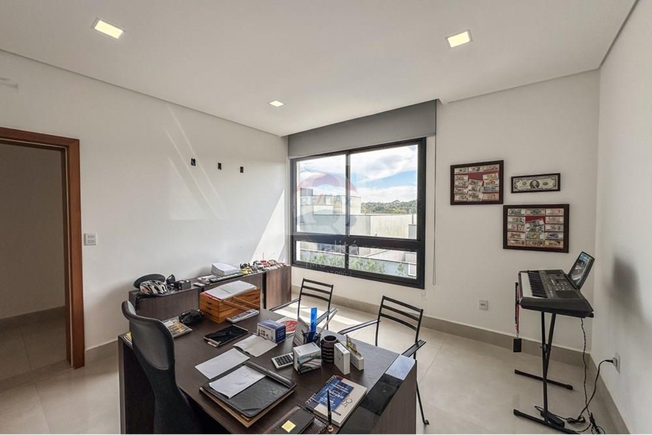 Casa de Condomínio à venda com 3 quartos, 450m² - Foto 12