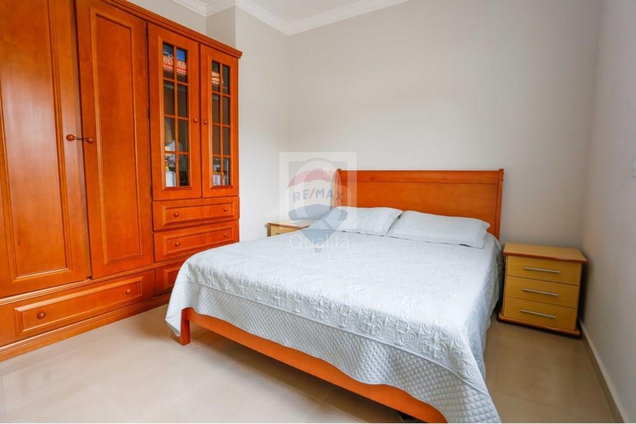 Casa de Condomínio à venda com 4 quartos, 250m² - Foto 20
