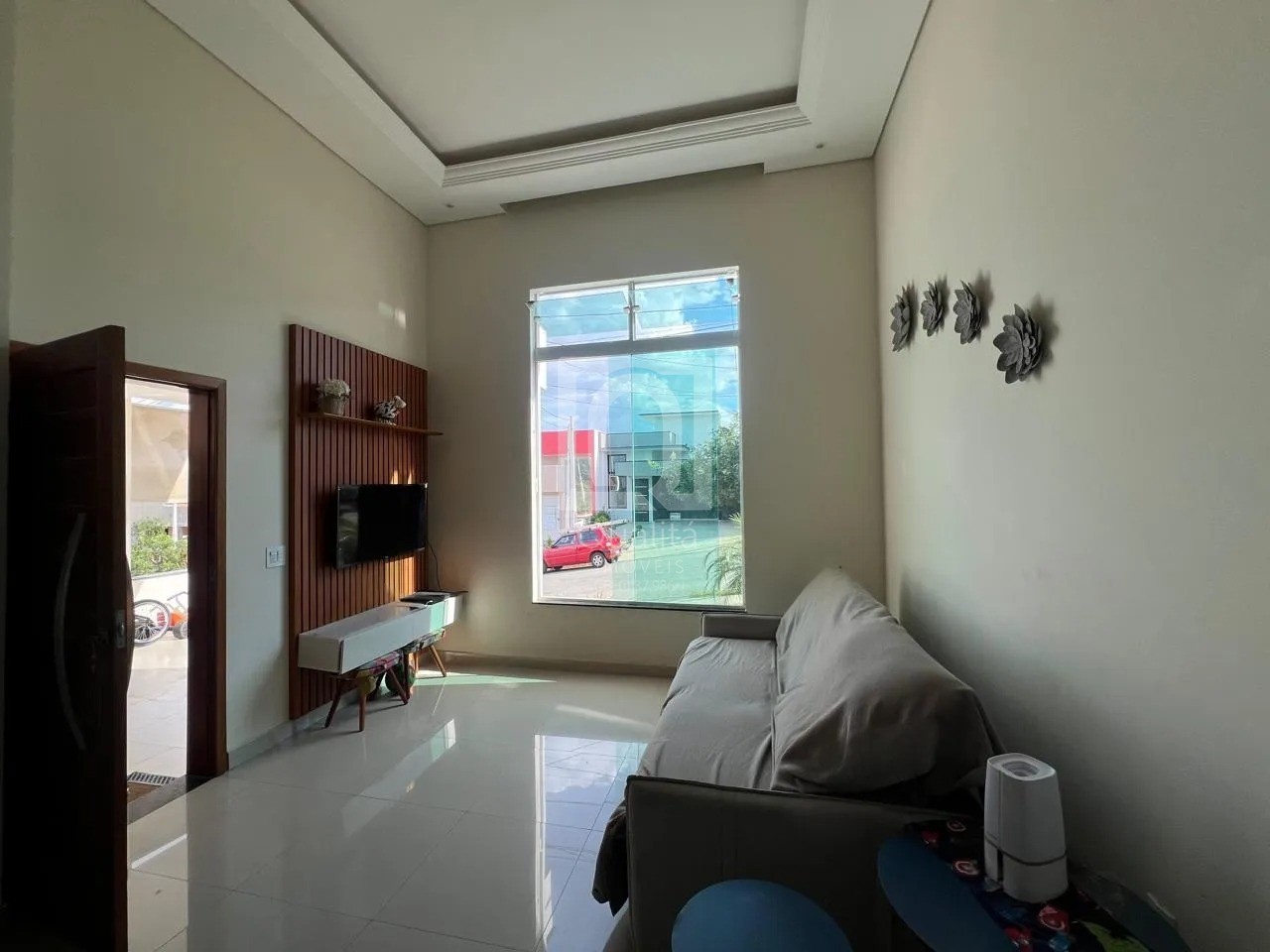 Casa de Condomínio à venda com 2 quartos, 200m² - Foto 1