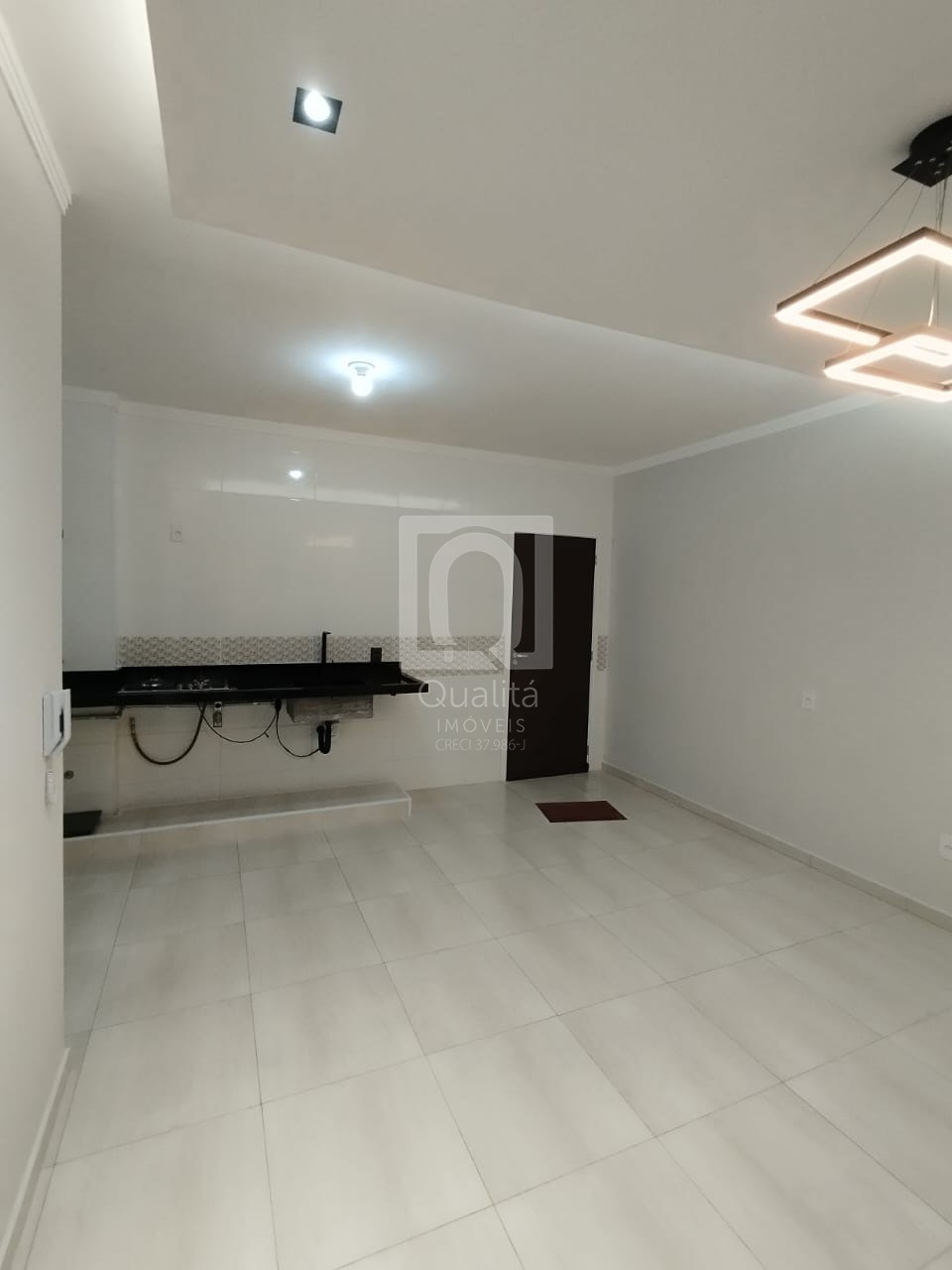 Apartamento à venda com 1 quarto, 40m² - Foto 5
