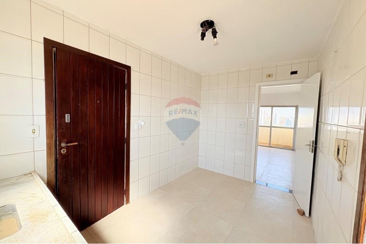 Apartamento à venda com 3 quartos, 87m² - Foto 6