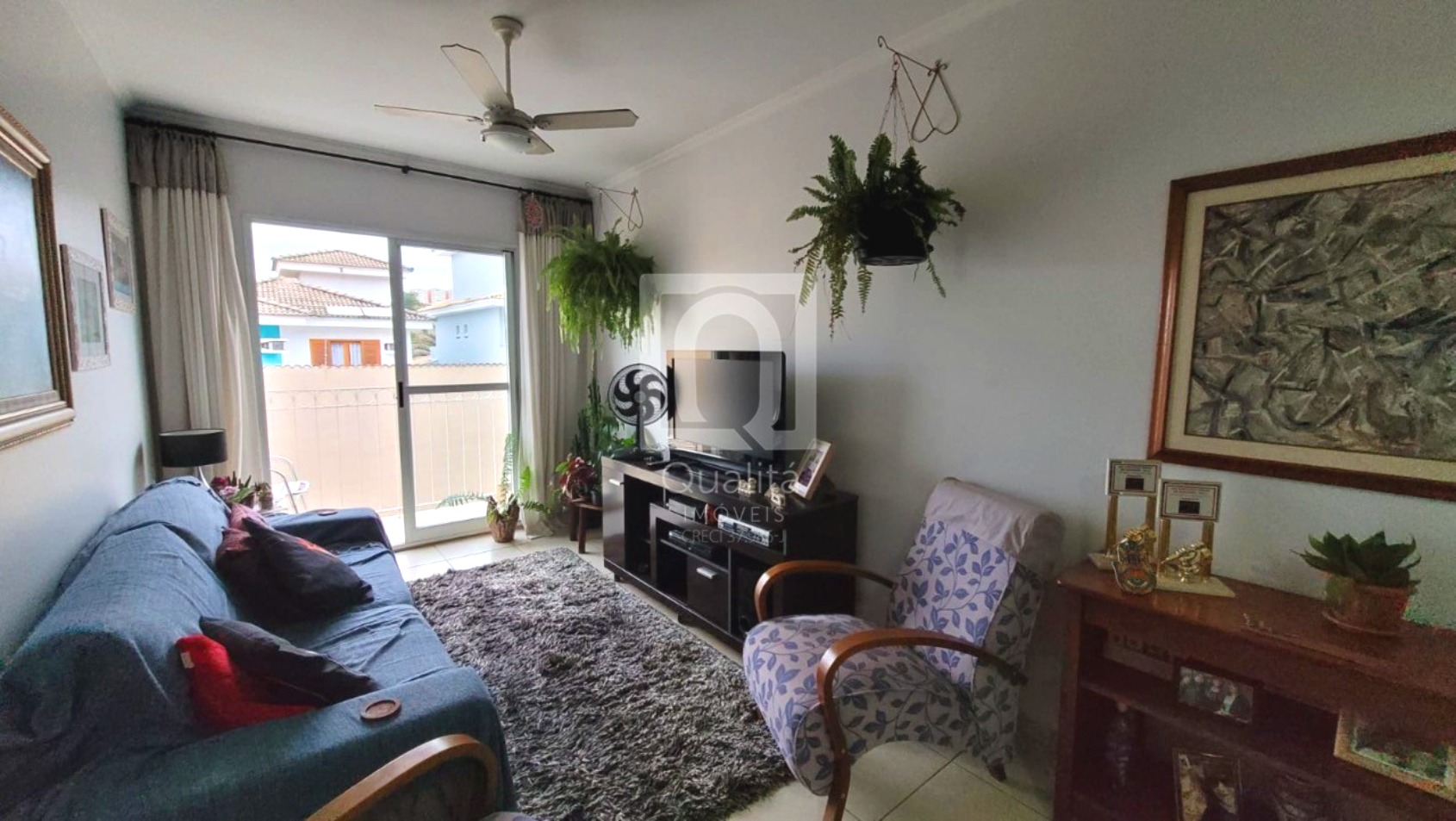 Apartamento à venda com 2 quartos, 68m² - Foto 1