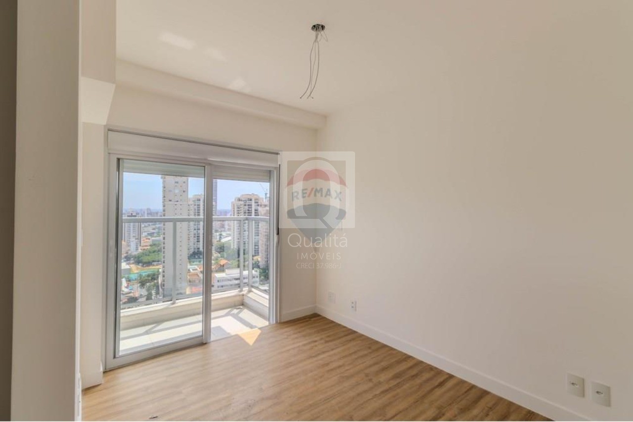 Apartamento à venda com 2 quartos, 77m² - Foto 2