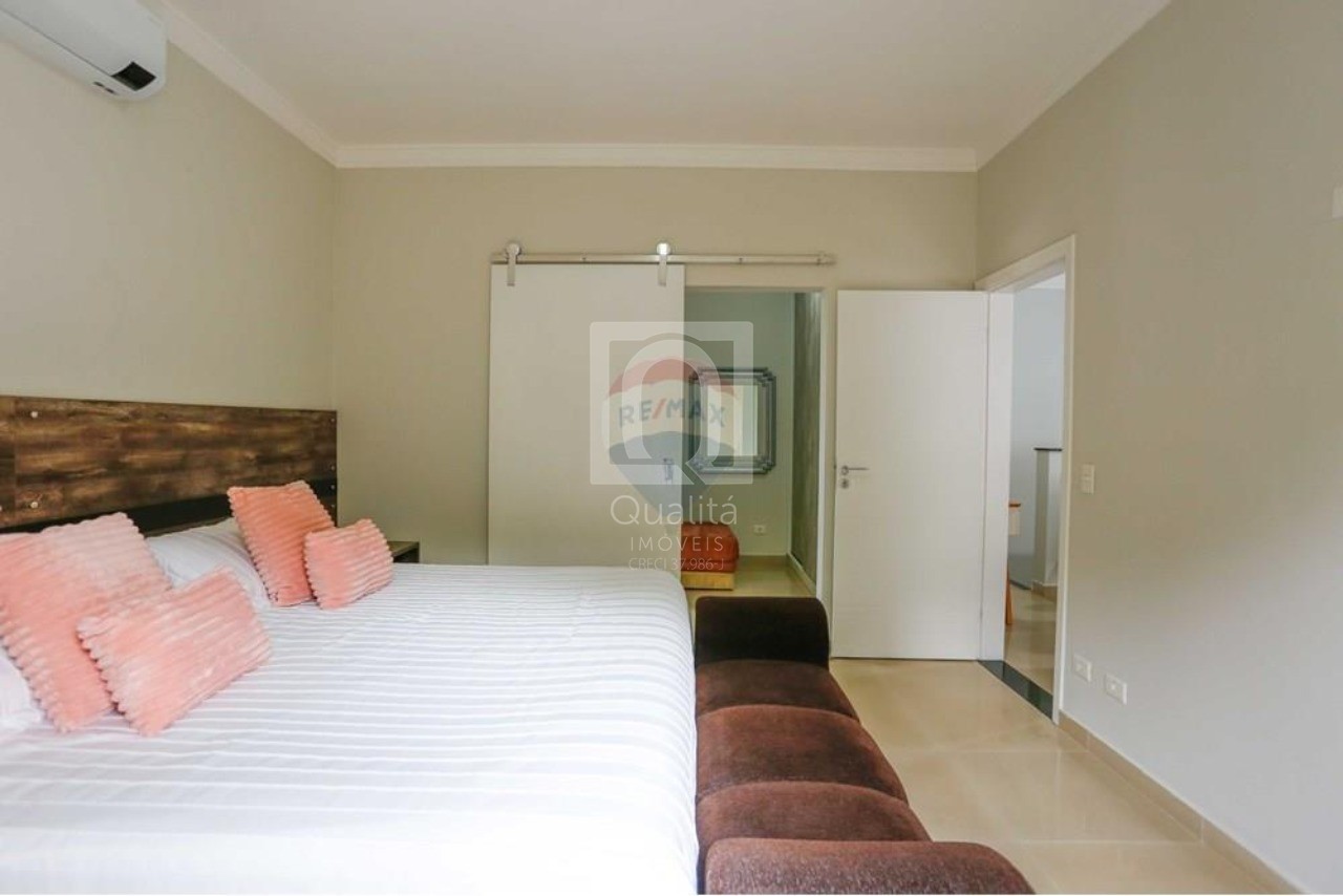 Casa de Condomínio à venda com 4 quartos, 250m² - Foto 14