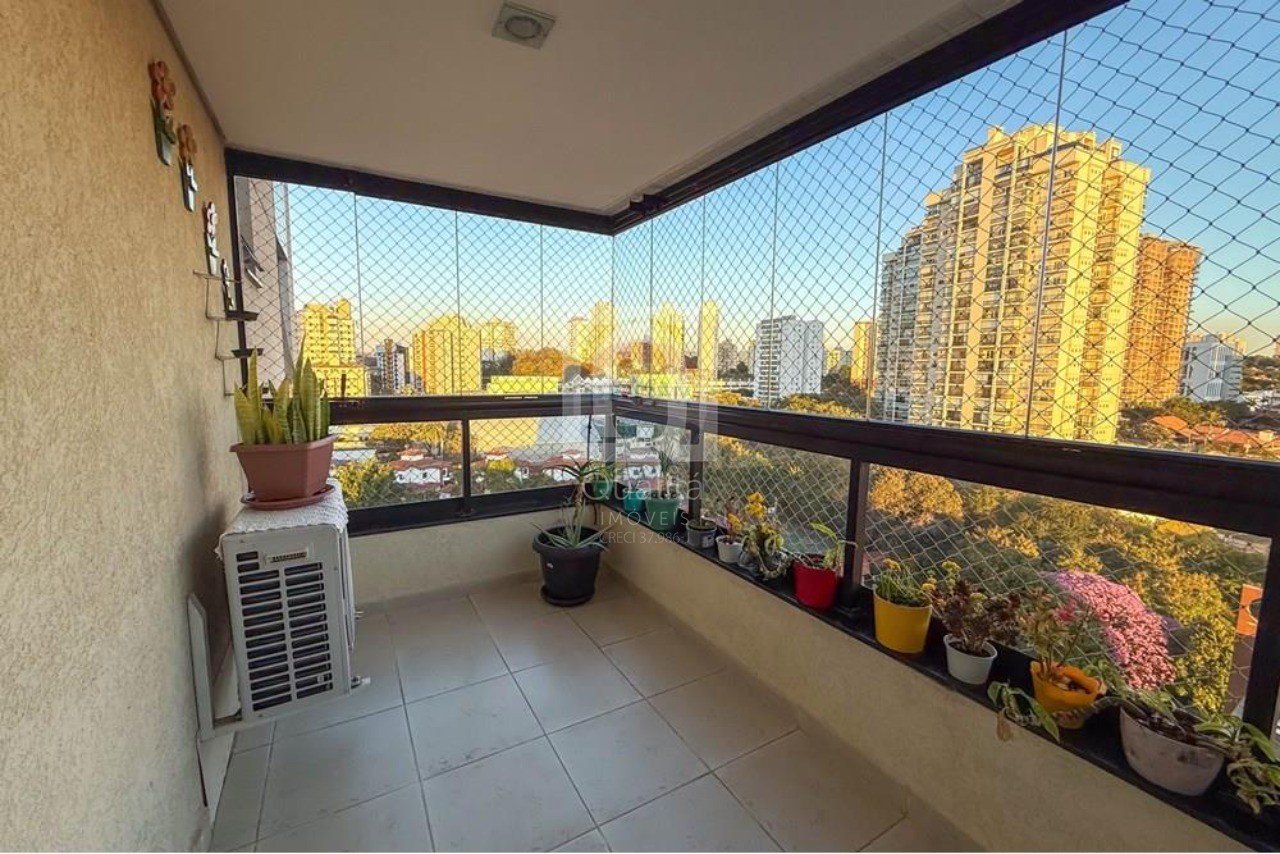 Apartamento à venda com 3 quartos, 189m² - Foto 3